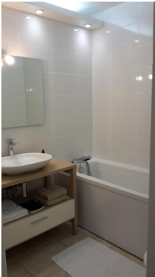 Front De Mer- Appartement Standing 1 Chambre Кале Екстериор снимка